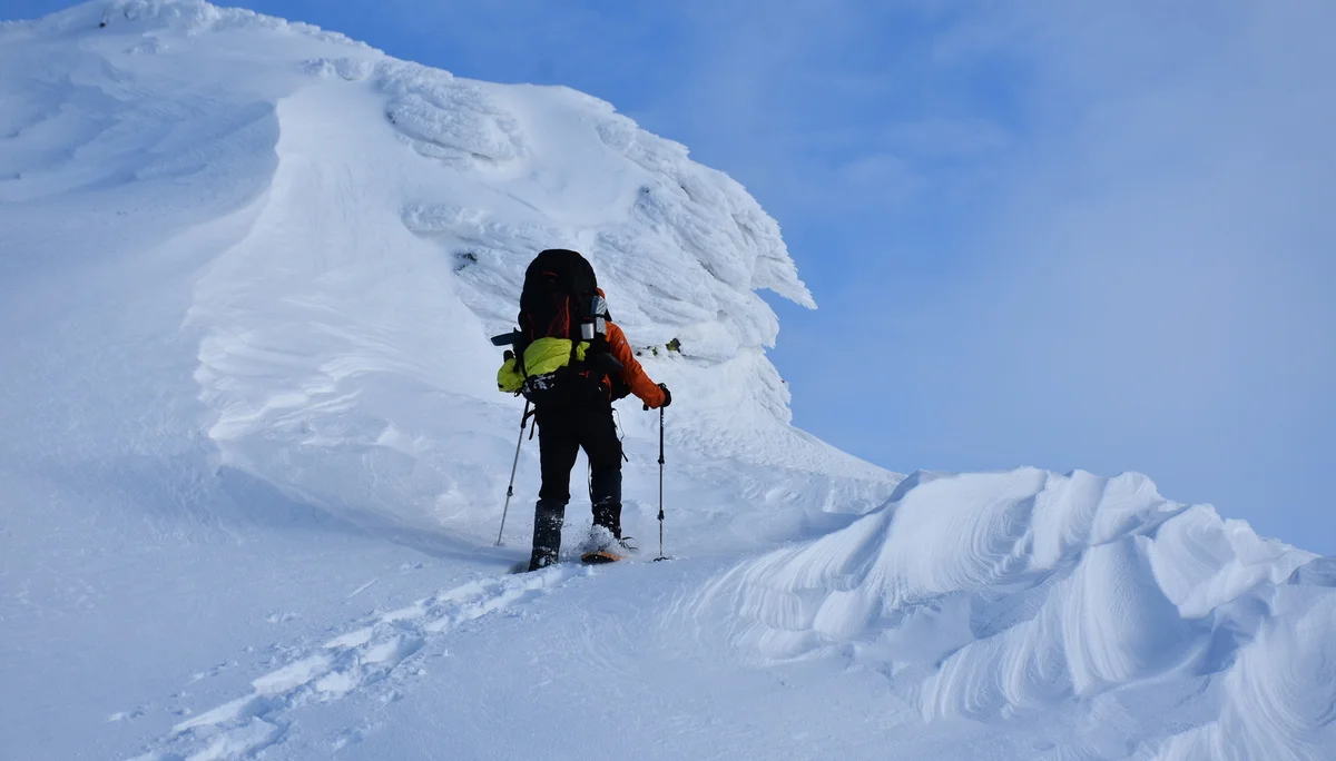 Schneeschuhgeher im Gebirge | © Erfurt Alpin